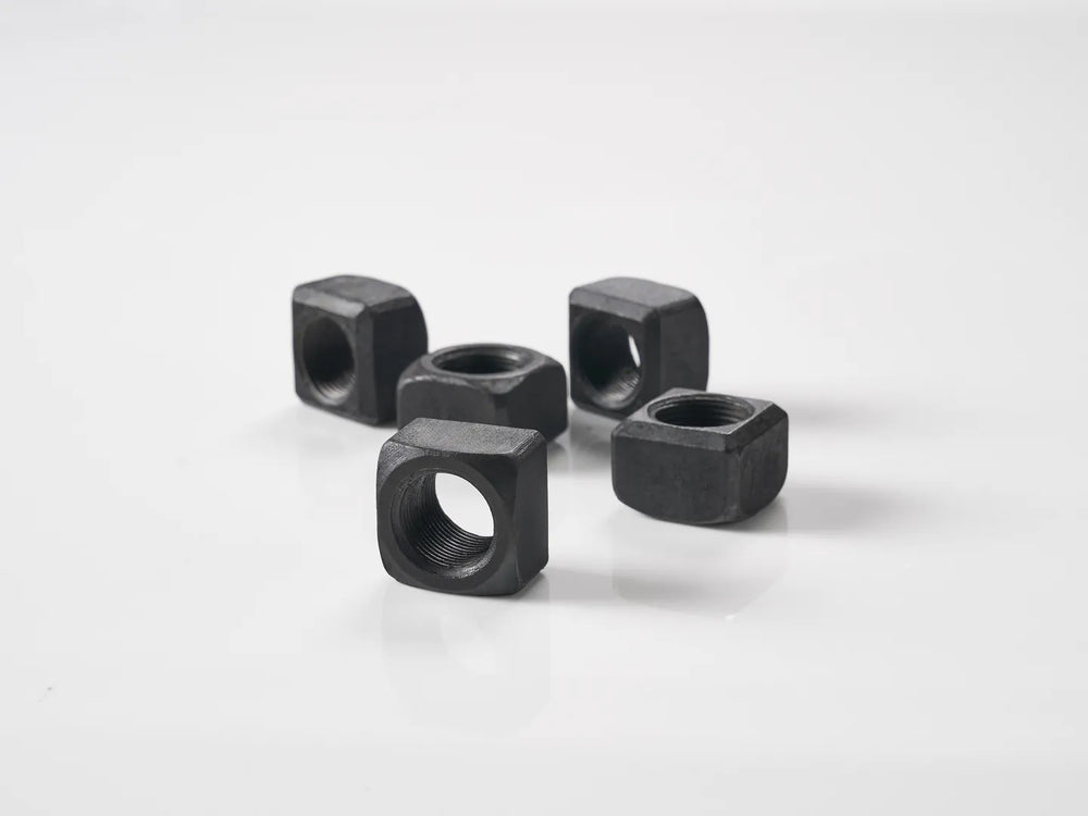 332/J6262 - JCB TRACK NUT