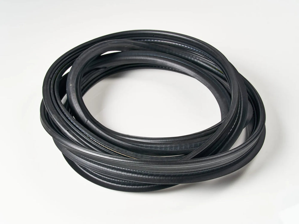 400/B3370 - JCB WEATHER SEAL (P369)