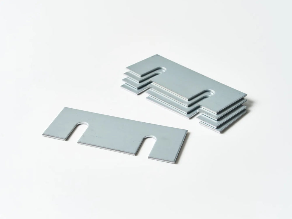 162/01554 - JCB WEAR PAD SHIM (P42) 3.0MM