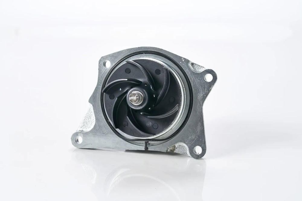 320/B4731 - JCB WATER PUMP ASSY