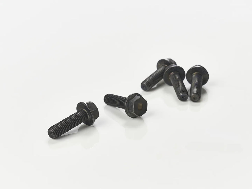 826/01434 - JCB BOLT M10 X 35L