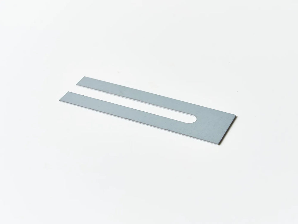 334/P1632 - JCB WEARPAD SHIM 1.6X150X45