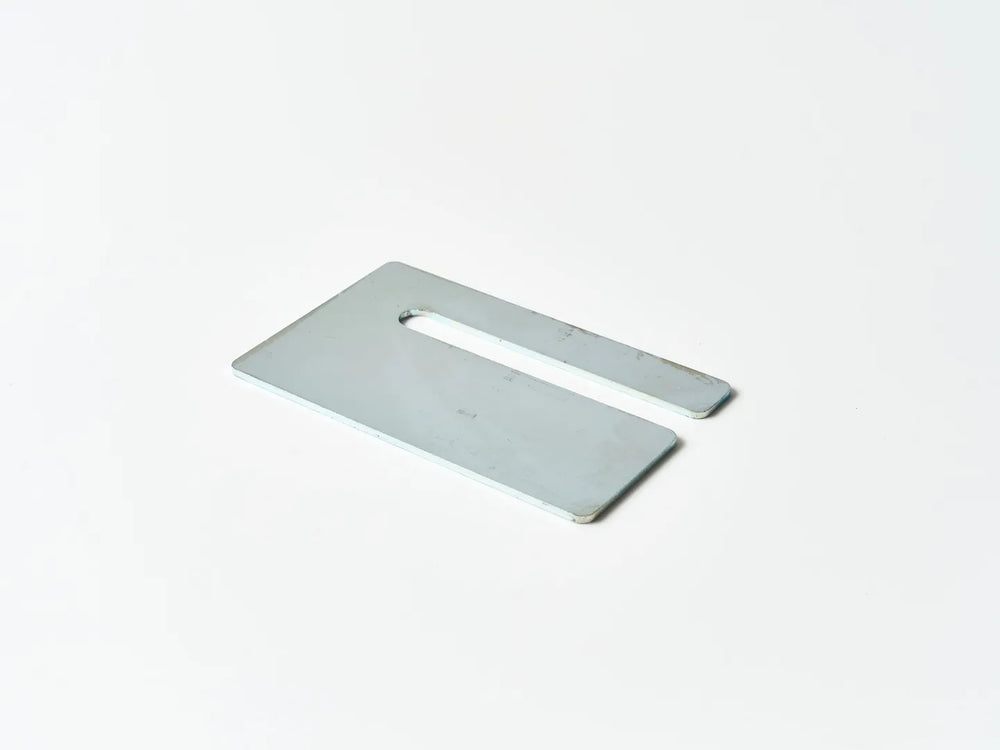 402/S3003 - JCB SHIM 150 X 95 X 3MM