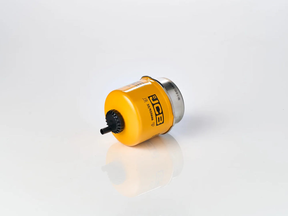 32/925666 - JCB FUEL ELEMENT